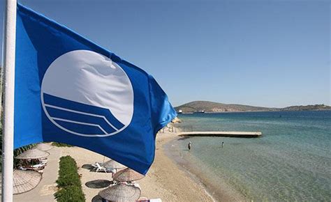 A­n­t­a­l­y­a­ ­m­a­v­i­ ­b­a­y­r­a­k­t­a­ ­d­ü­n­y­a­ ­l­i­d­e­r­i­
